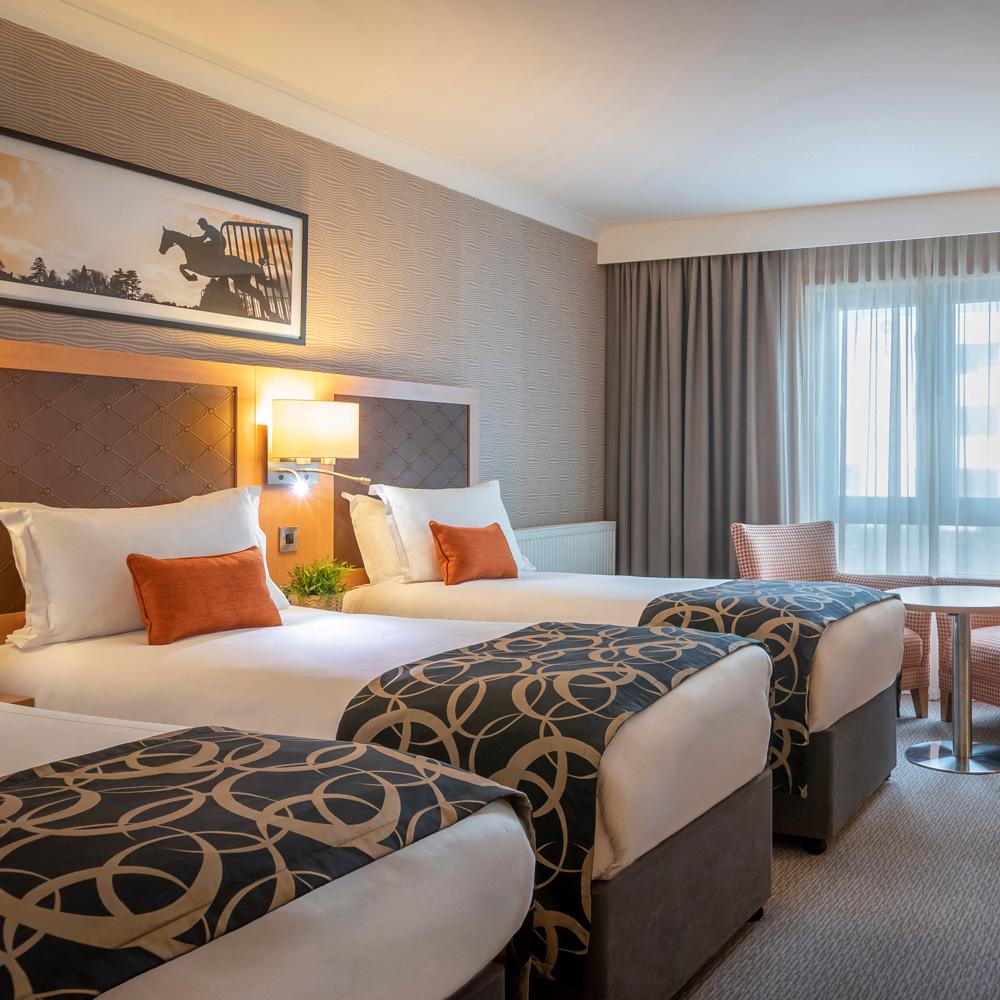 Clayton Hotel Dublin Airport Coolock Esterno foto A room at the Dublin International Hotel