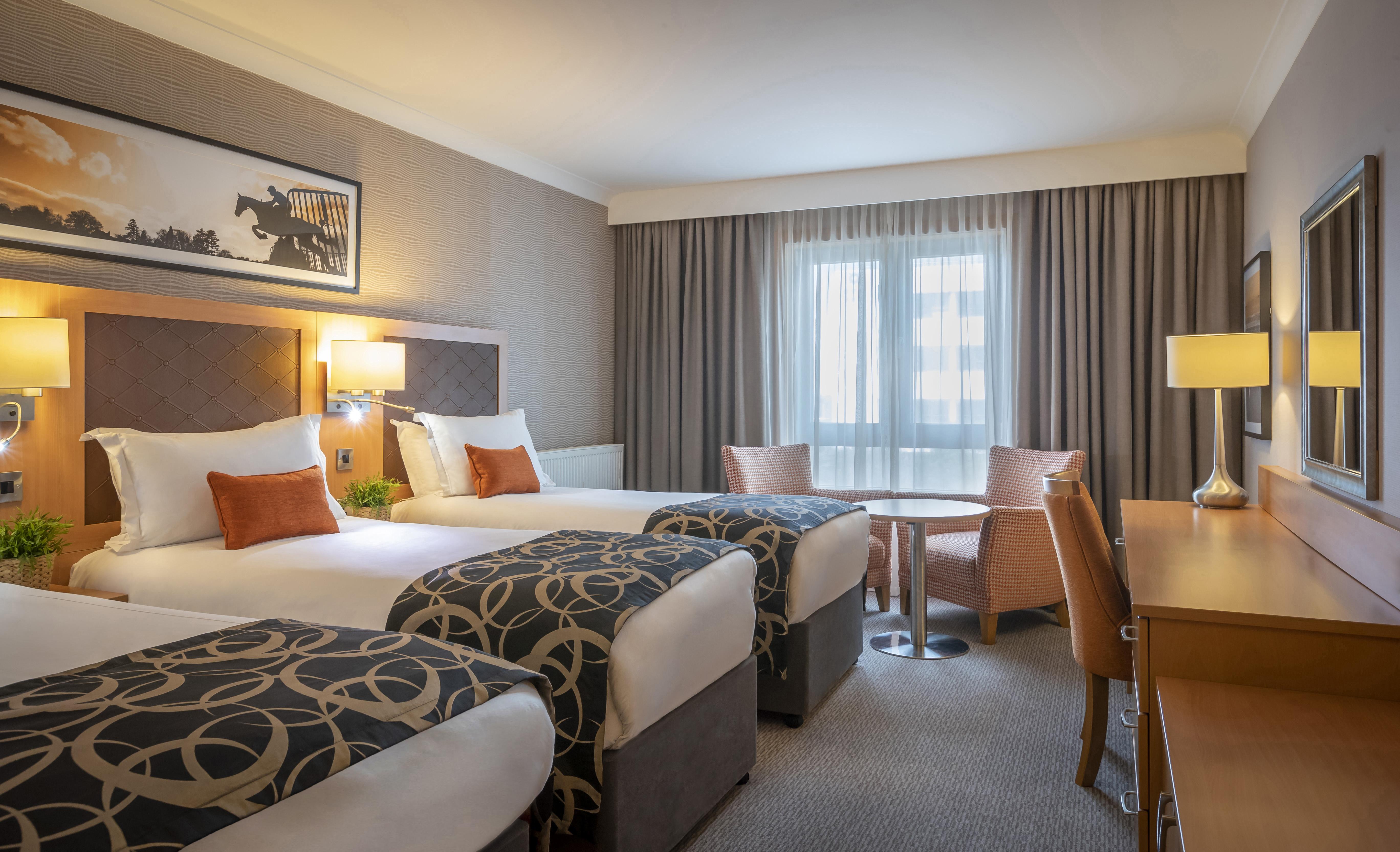 Clayton Hotel Dublin Airport Coolock Esterno foto A room at the Dublin International Hotel