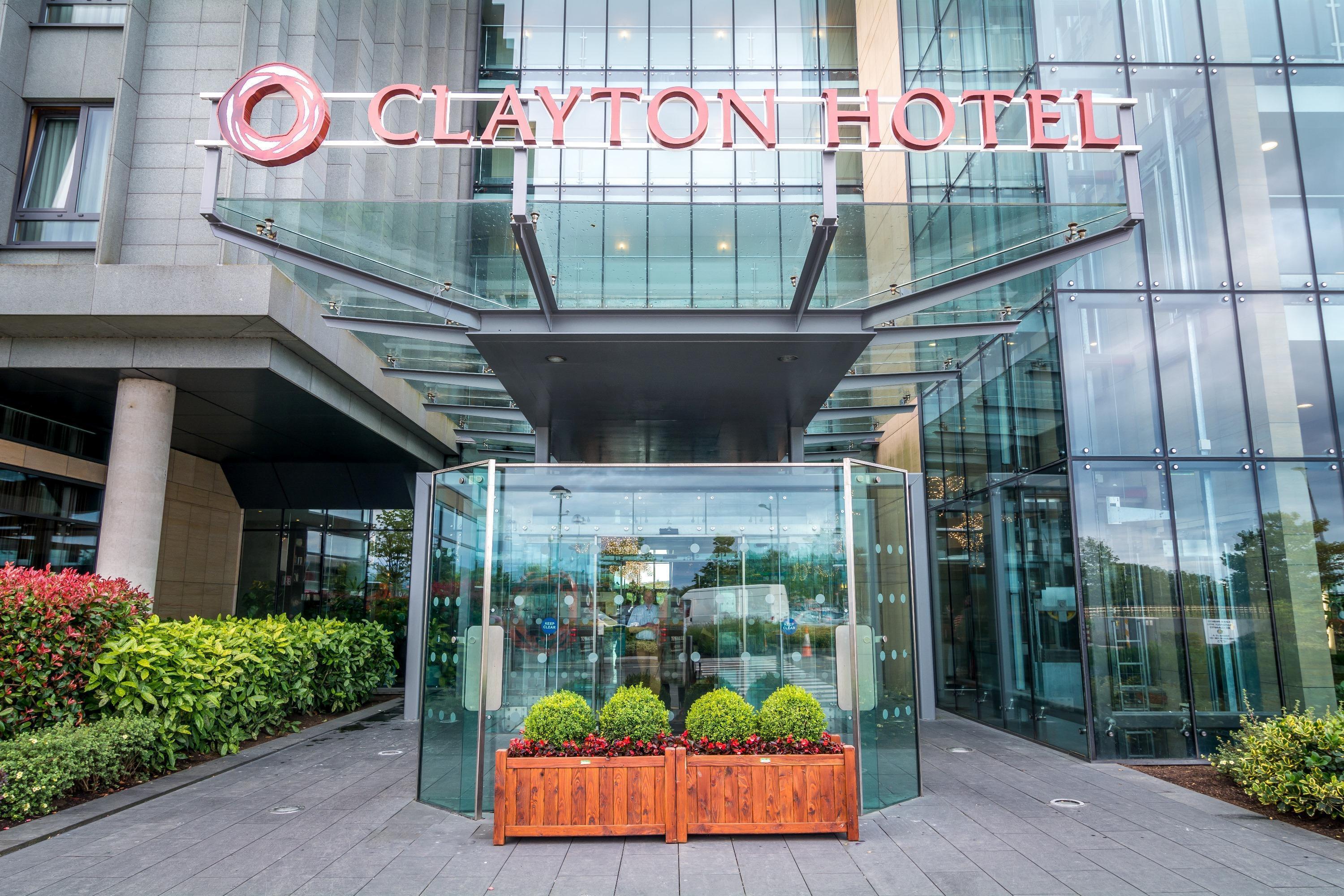Clayton Hotel Dublin Airport Coolock Esterno foto The hotel in 2019