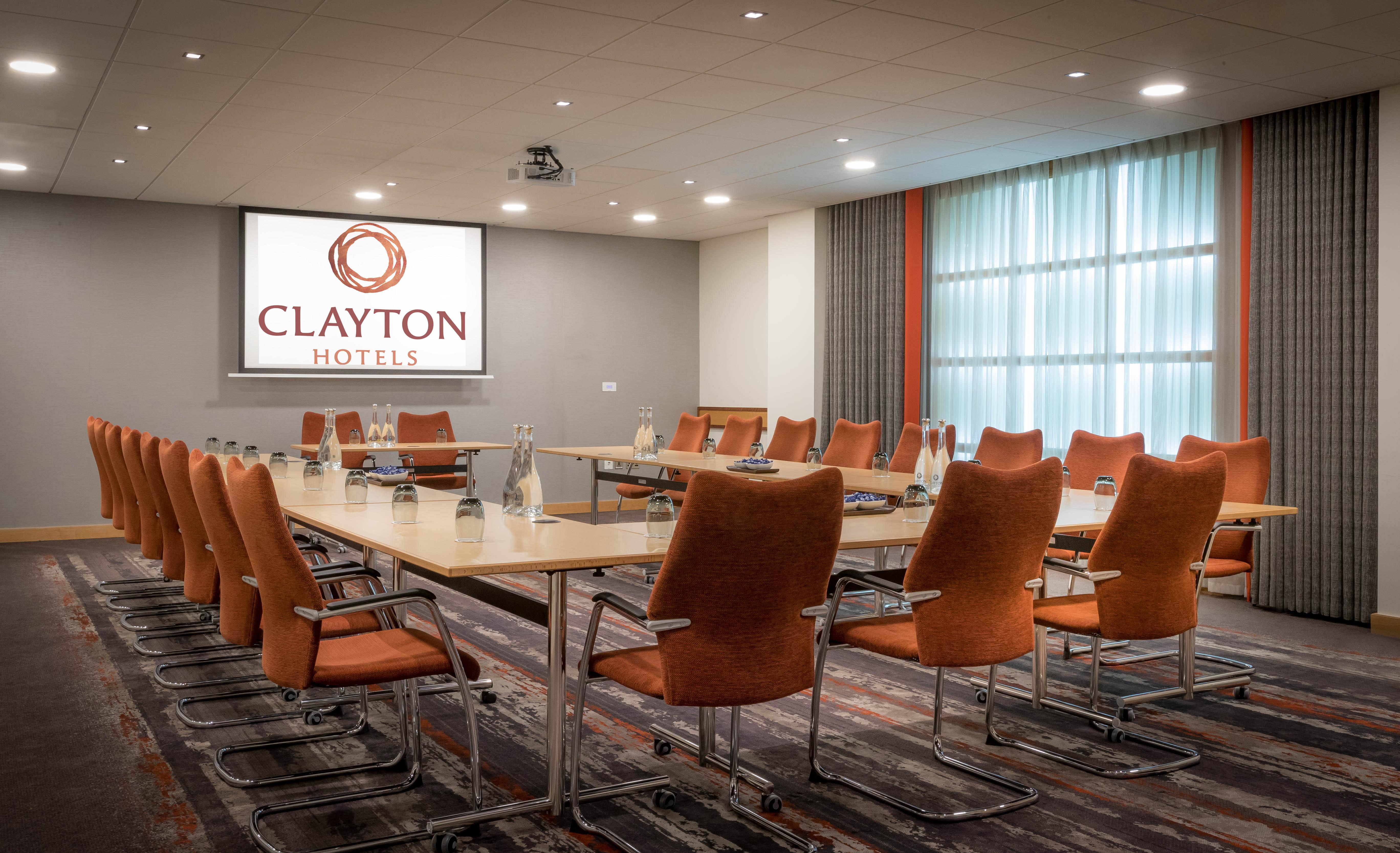 Clayton Hotel Dublin Airport Coolock Esterno foto Meeting room at Clayton Hotel, Dublin